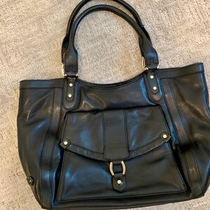 COLE HAAN Classic Leather bag